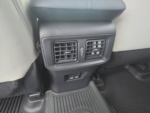 Used 2023 Toyota RAV4 Limited AWD/4WD image 17