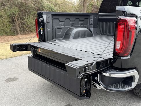 New 2026 GMC Sierra 1500 SLT w/ SLT Premium Plus Package image 15