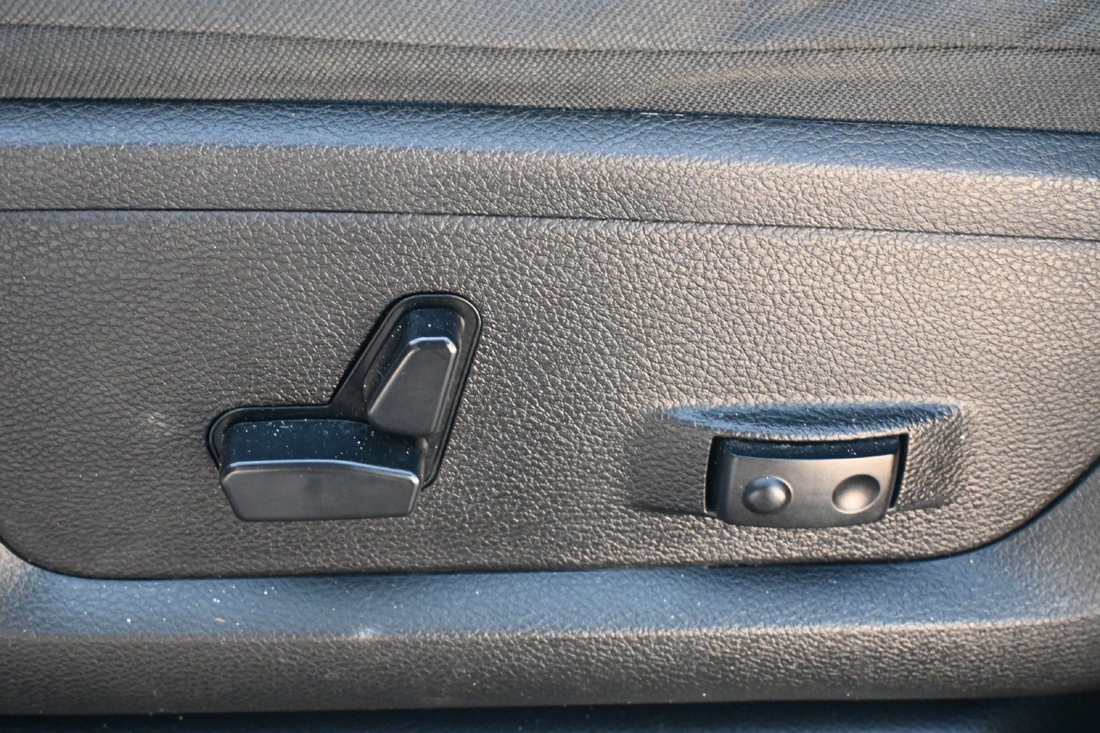 Used 2024 RAM 2500 Big Horn AWD/4WD image 9