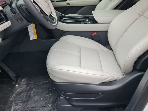 New 2026 Lincoln Aviator Premiere image 10