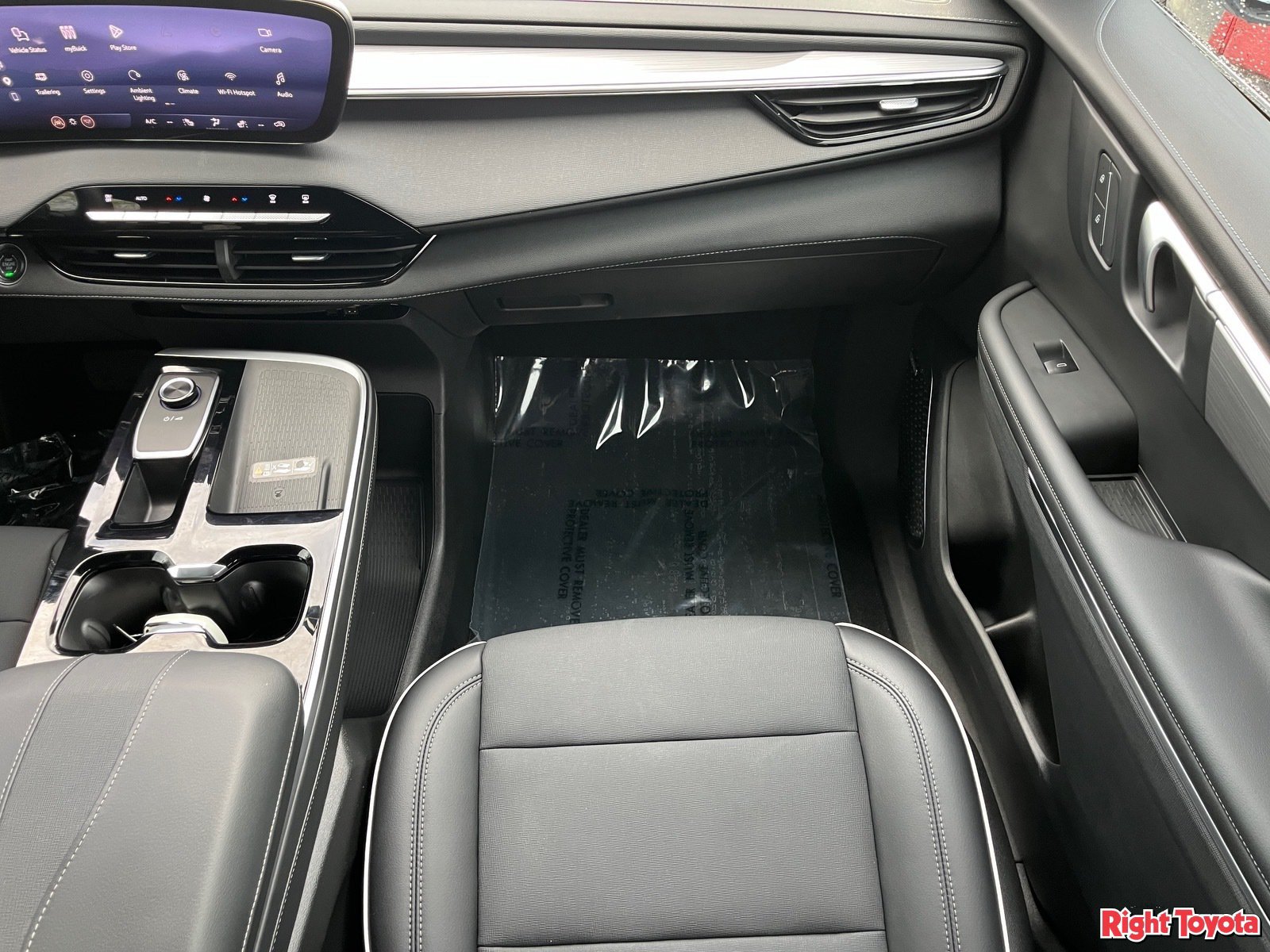 Used 2026 Buick Enclave Preferred FWD image 18