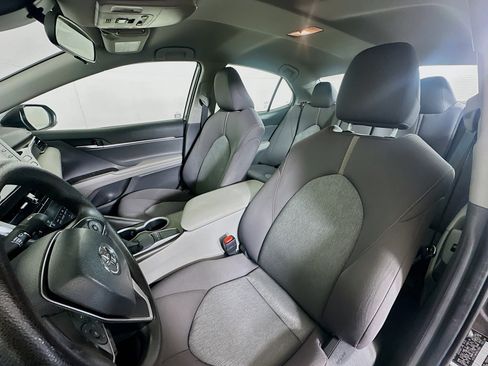 Used 2024 Toyota Camry LE image 13