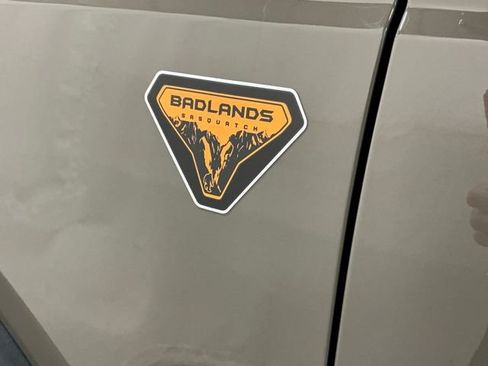 New 2026 Ford Bronco Badlands AWD/4WD image 8