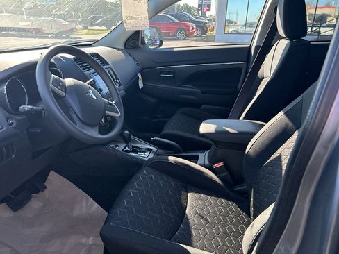 New 2025 Mitsubishi Outlander Sport ES image 7