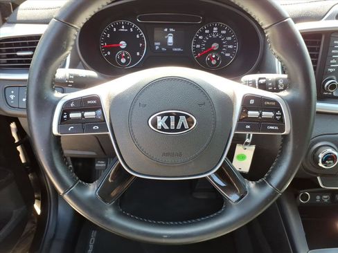 Used 2020 Kia Sorento LX w/ LX I4 Convenience Package FWD image 24