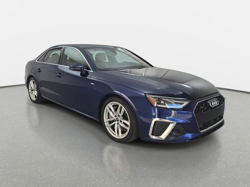 Used 2022 Audi A4 2.0T Premium w/ Convenience Package image 3