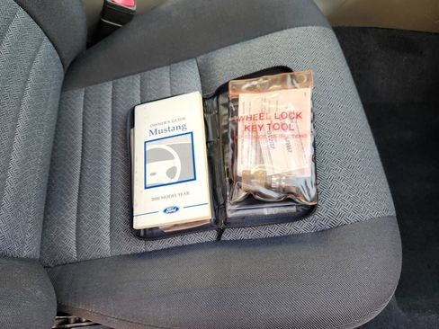 Used 2000 Ford Mustang GT image 40