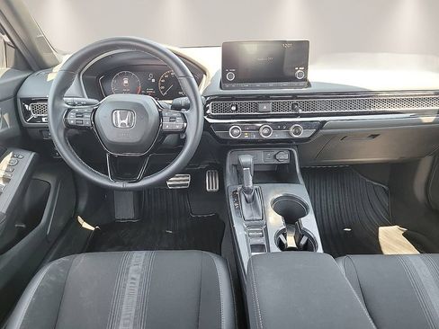 Used 2024 Honda Civic Sport image 10