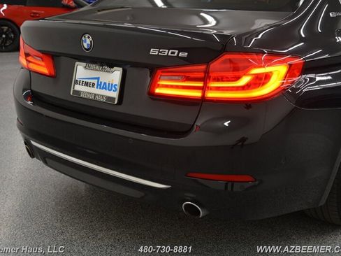 Used 2018 BMW 530e image 45
