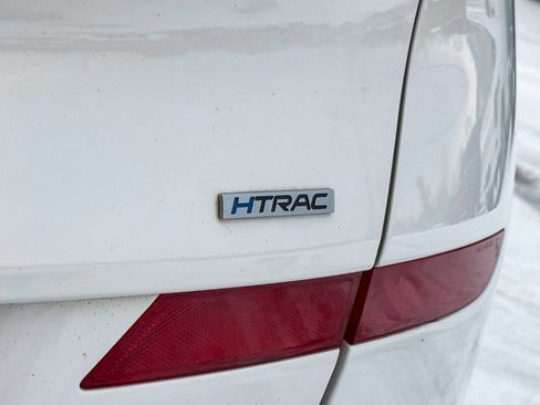 Used 2019 Hyundai Tucson SE w/ Cargo Package image 16