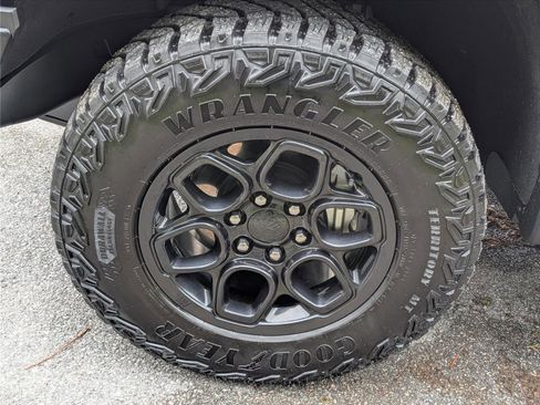 Used 2024 Chevrolet Silverado 1500 ZR2 w/ ZR2 Bison Edition image 12