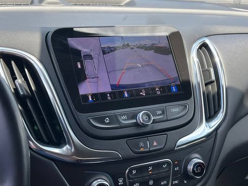 Used 2023 Chevrolet Equinox LT AWD/4WD image 33