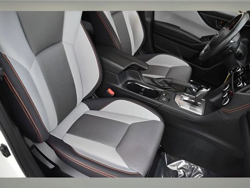 Used 2023 Subaru Crosstrek 2.0i Premium image 26