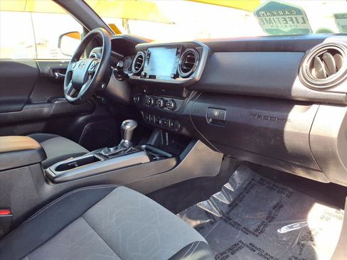 Used 2020 Toyota Tacoma TRD Sport image 23