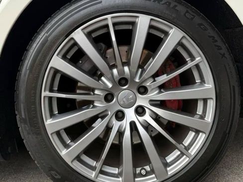 Used 2019 Maserati Ghibli S Q4 AWD/4WD image 22
