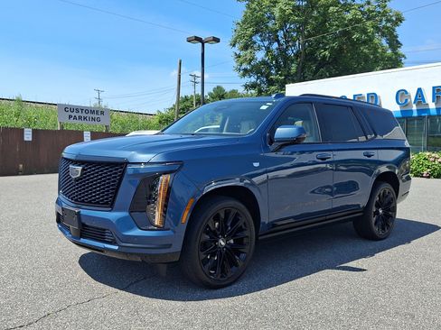 Certified 2026 Cadillac Escalade Platinum Sport AWD/4WD image 3