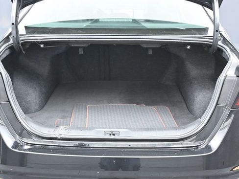 Used 2024 Nissan Altima 2.0 SR FWD image 16
