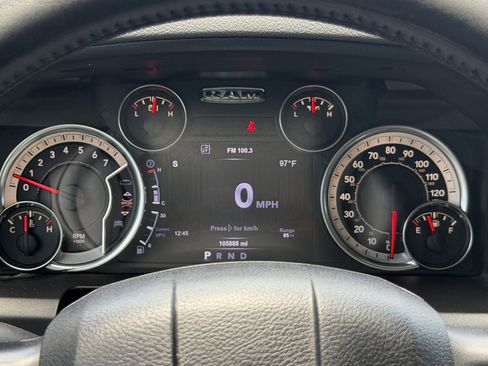 Used 2017 RAM 1500 Lone Star RWD image 19
