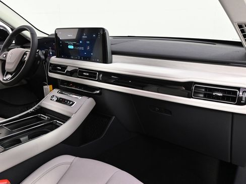 New 2026 Lincoln Aviator Reserve w/ Jet Appearance Package image 15