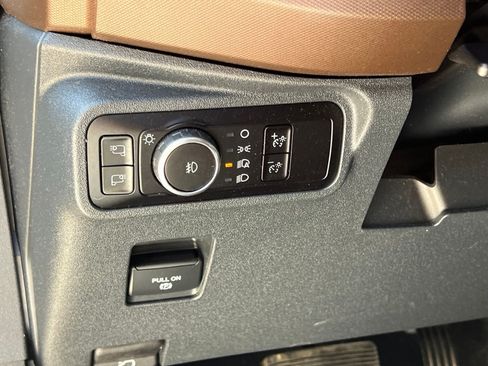 Used 2023 Ford Bronco Outer Banks AWD/4WD image 25