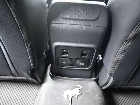 Certified 2023 Ford Bronco Wildtrak AWD/4WD image 16