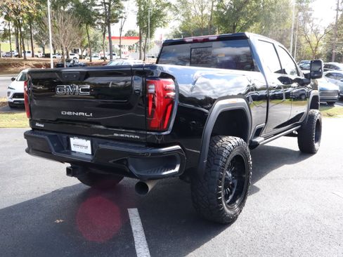 Used 2025 GMC Sierra 2500 Denali Ultimate w/ Max Trailering Package image 3