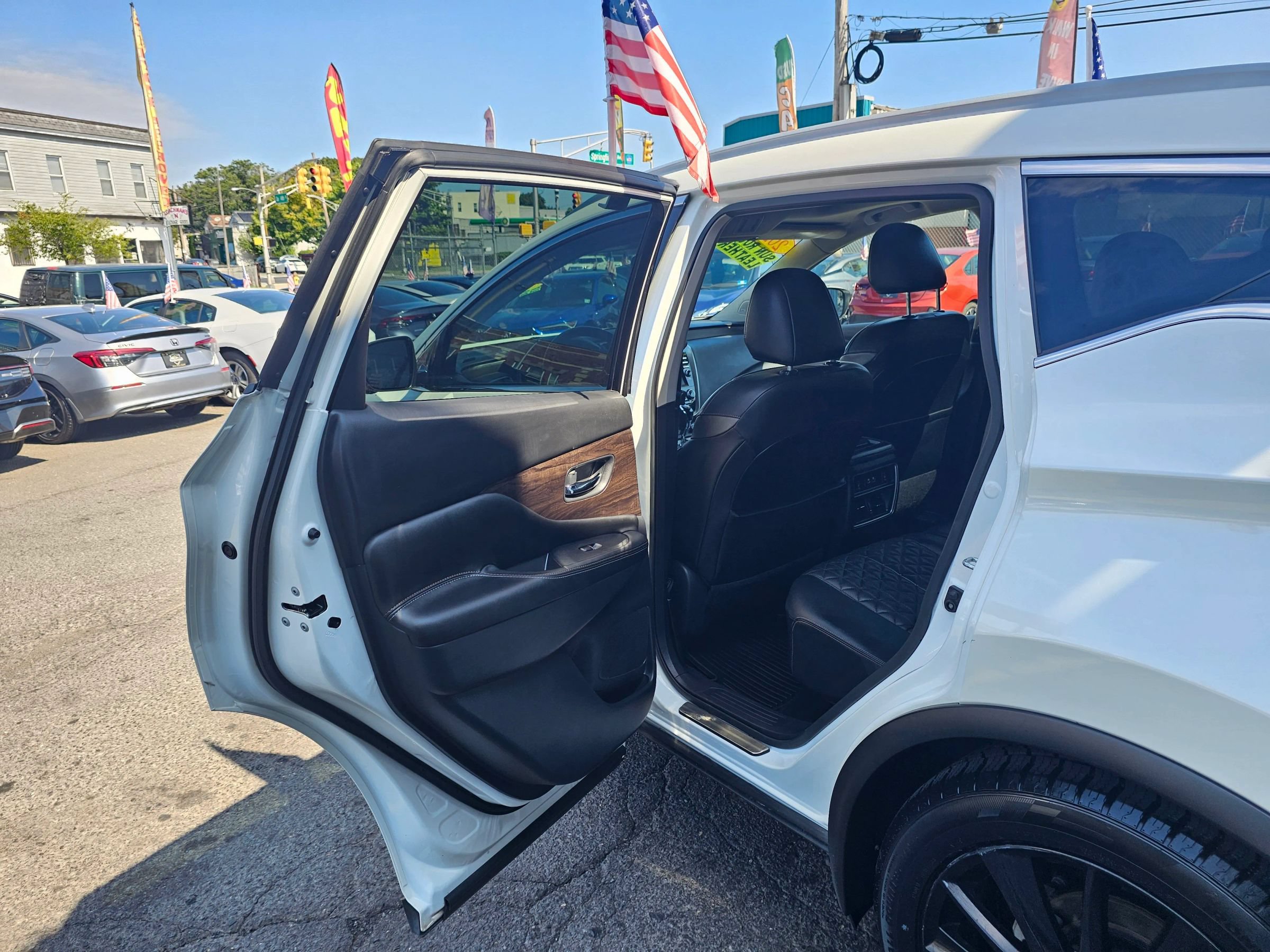 Used 2023 Nissan Murano Platinum w/ Cargo Package AWD/4WD image 10