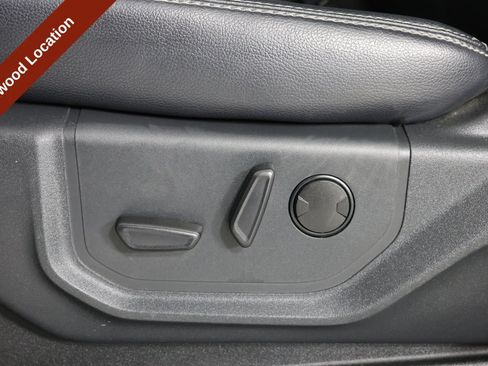 Used 2022 Ford F250 Lariat AWD/4WD image 26