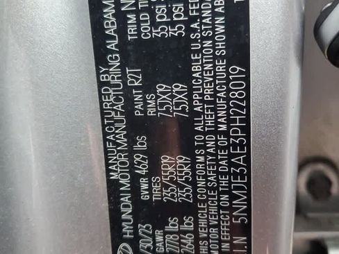 Used 2023 Hyundai Tucson Limited w/ Cargo Package image 6