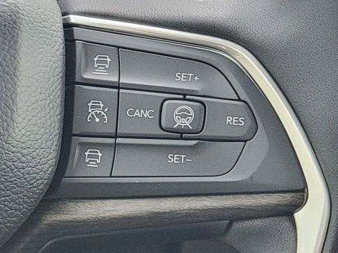 New 2026 Jeep Grand Cherokee L Limited AWD/4WD image 33