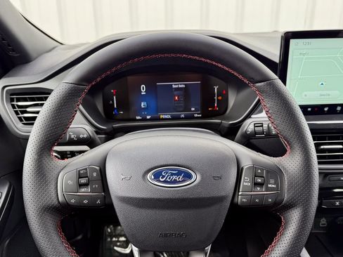 New 2026 Ford Escape ST-Line w/ Tech Pack #1 AWD/4WD image 22