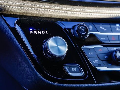 New 2026 Chrysler Pacifica Select w/ S Appearance Package image 21