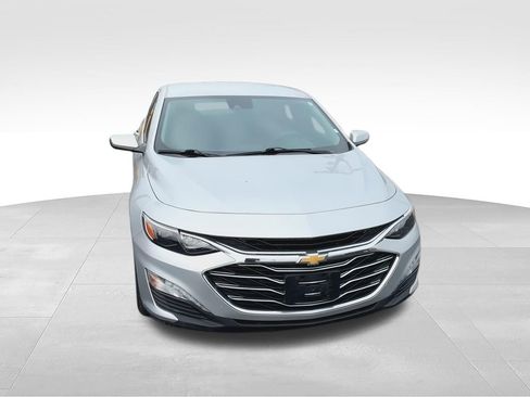 Used 2021 Chevrolet Malibu LT FWD image 3