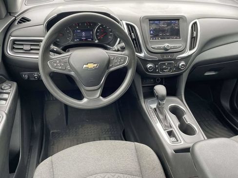 Used 2023 Chevrolet Equinox LT FWD image 4