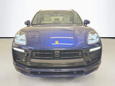 New 2026 Porsche Macan AWD/4WD image 6