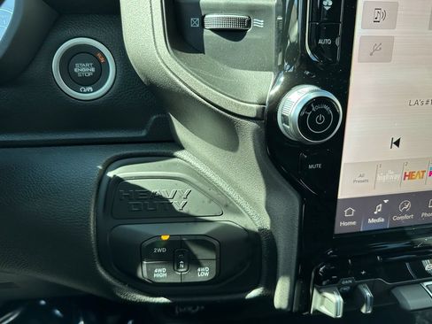New 2026 RAM 2500 Tradesman AWD/4WD image 28