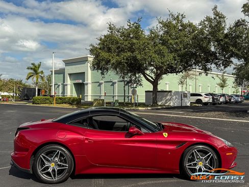 Used 2016 Ferrari California T image 70