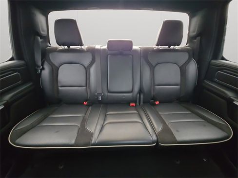 Used 2024 RAM 1500 Laramie image 15
