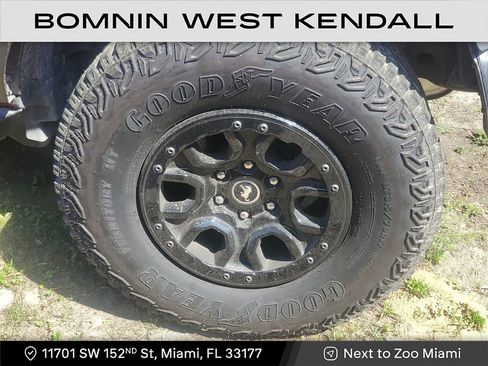 Used 2022 Ford Bronco Wildtrak image 6