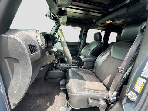 Used 2017 Jeep Wrangler Unlimited Sport AWD/4WD image 23
