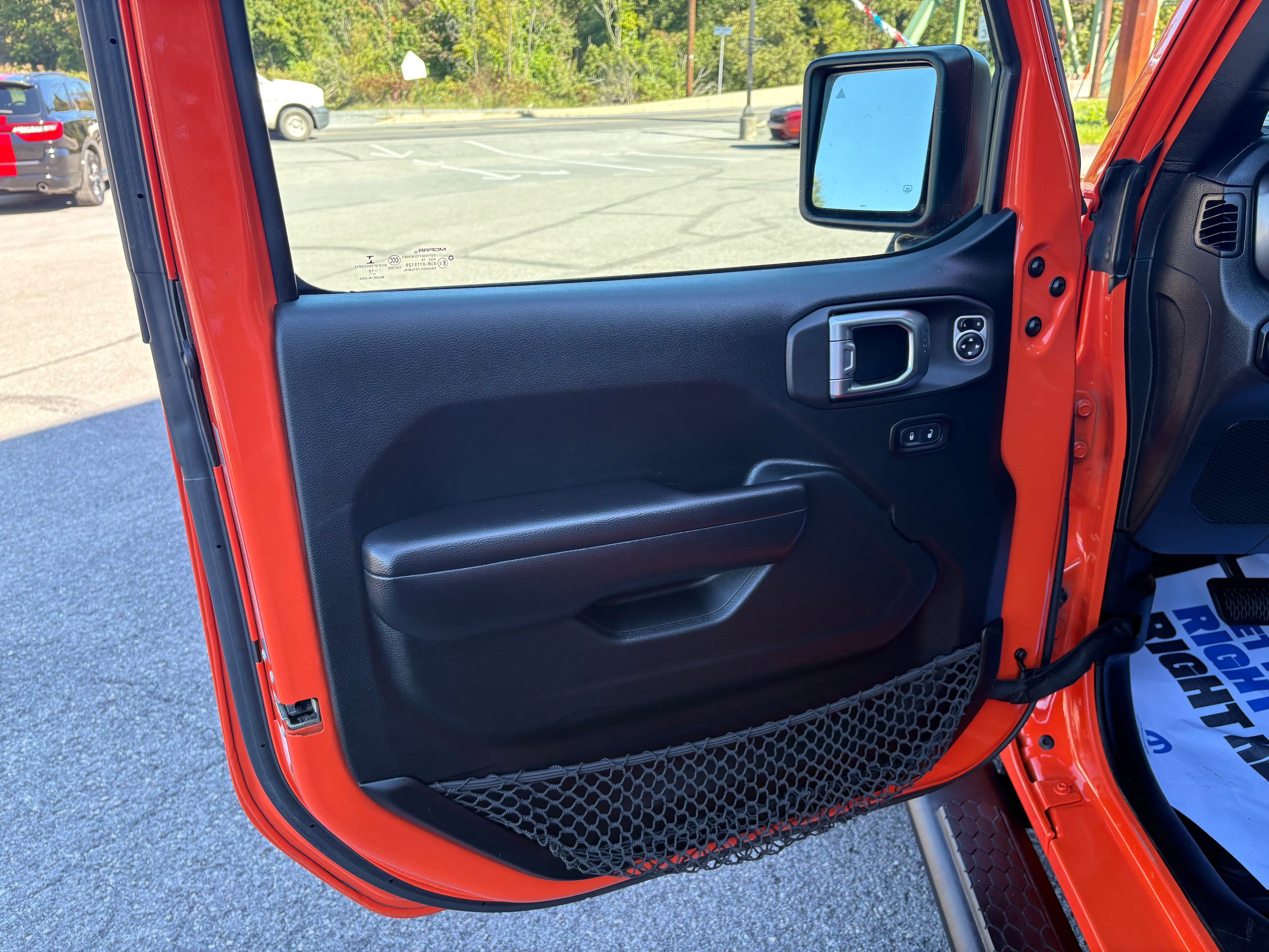Used 2018 Jeep Wrangler Sport w/ Quick Order Package 28S AWD/4WD image 15