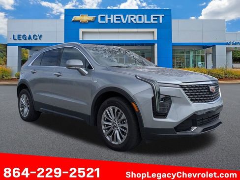 Used 2025 Cadillac XT4 Premium Luxury image 1