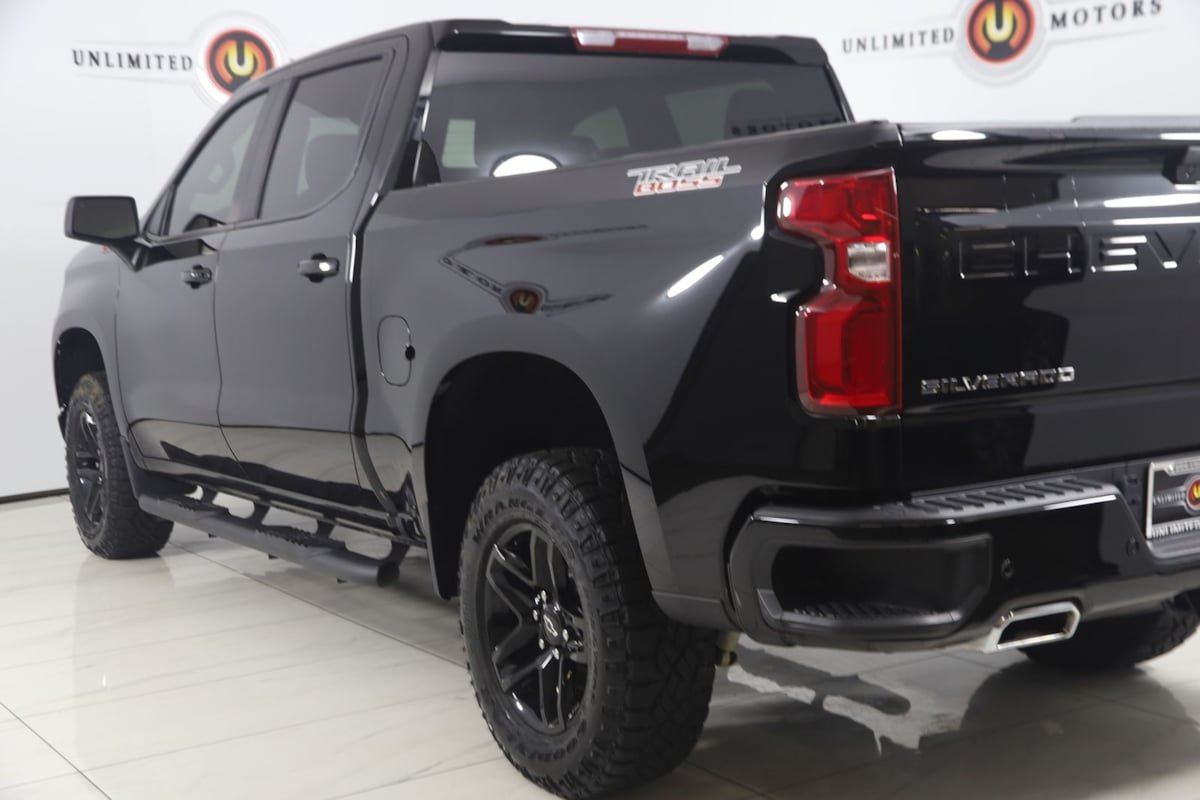 Used 2022 Chevrolet Silverado 1500 LT Trail Boss w/ Safety Package AWD/4WD image 20