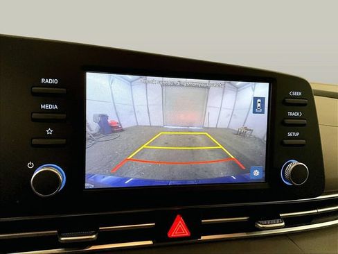 Used 2023 Hyundai Elantra SEL FWD image 20