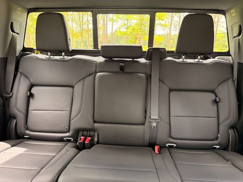 New 2026 GMC Sierra 1500 Elevation w/ Elevation Premium Package AWD/4WD image 29