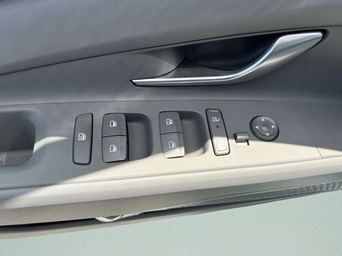 New 2026 Hyundai Elantra Sport FWD image 20