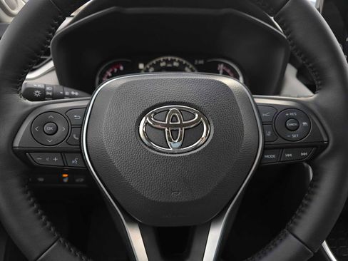 Certified 2025 Toyota RAV4 XLE Premium image 26