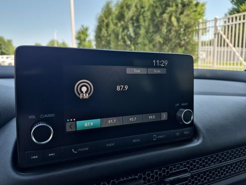 Certified 2024 Honda HR-V Sport image 19