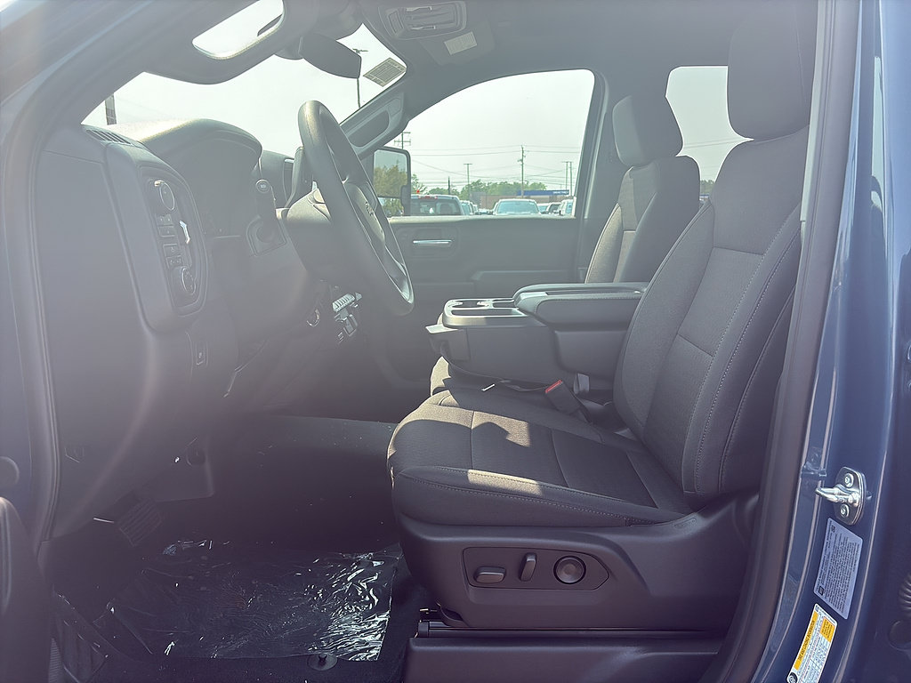 New 2026 Chevrolet Silverado 2500 Custom w/ Custom Convenience Package AWD/4WD image 8