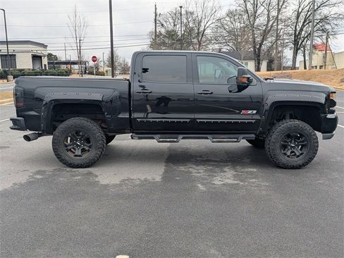 Used 2018 Chevrolet Silverado 1500 LTZ image 3